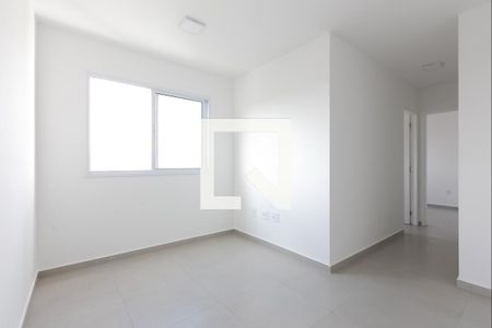 Sala de apartamento para alugar com 2 quartos, 39m² em Jardim Helena, São Paulo