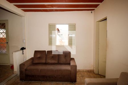 Casa à venda com 500m², 3 quartos e 3 vagasSala de TV