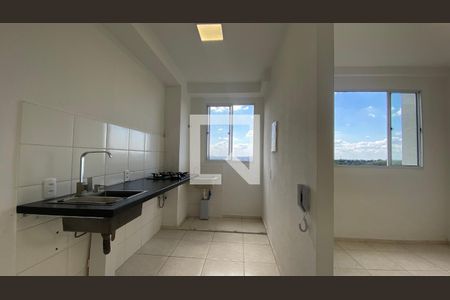 Cozinha de apartamento para alugar com 2 quartos, 48m² em Palmeiras, Belo Horizonte