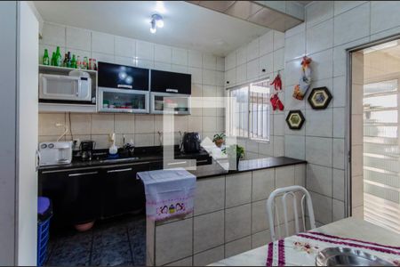 Casa para alugar com 132m², 4 quartos e sem vaga Casa para alugar com 132m², 4 quartos e sem vagaCozinha