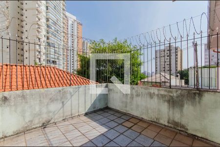 Casa para alugar com 132m², 4 quartos e sem vaga Casa para alugar com 132m², 4 quartos e sem vagaTerraço