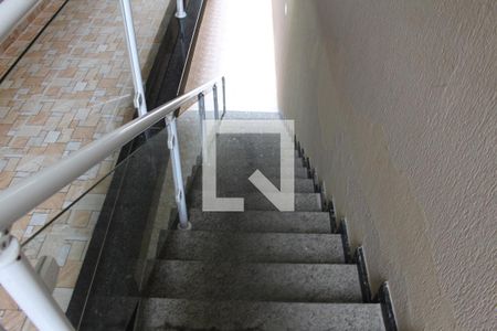 Apartamento à venda com 40m², 2 quartos e sem vagaEscada