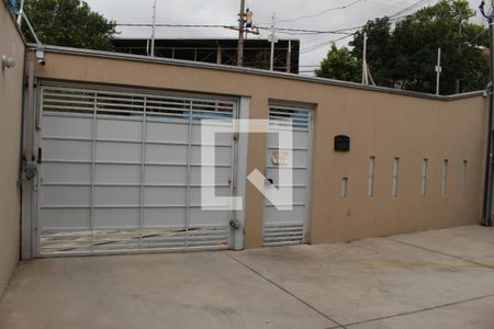 Apartamento à venda com 40m², 2 quartos e sem vagaÁrea comum 