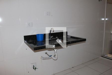 Sala/cozinha de apartamento para alugar com 2 quartos, 40m² em Vila Antonieta, São Paulo