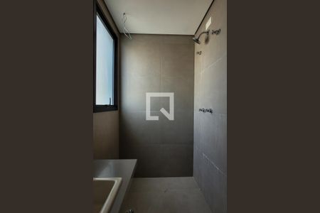 Apartamento à venda com 75m², 2 quartos e 2 vagas Apartamento à venda com 75m², 2 quartos e 2 vagasBanheiro