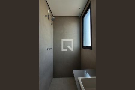 Apartamento à venda com 75m², 2 quartos e 2 vagas Apartamento à venda com 75m², 2 quartos e 2 vagasBanheiro da suíte