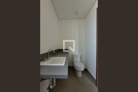 Apartamento à venda com 75m², 2 quartos e 2 vagasBanheiro da suíte