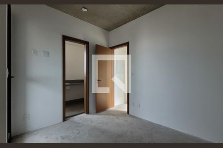 Apartamento à venda com 75m², 2 quartos e 2 vagasSuíte