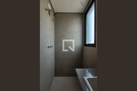 Apartamento à venda com 75m², 2 quartos e 2 vagasBanheiro da suíte