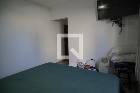 Casa à venda com 203m², 4 quartos e 2 vagasSuíte