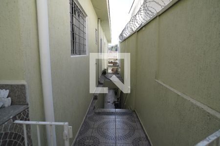 Casa à venda com 203m², 4 quartos e 2 vagasEscada