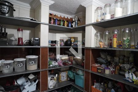 Casa à venda com 203m², 4 quartos e 2 vagasDepósito