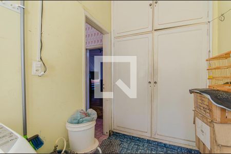 Apartamento à venda com 130m², 2 quartos e sem vaga Apartamento à venda com 130m², 2 quartos e sem vagaÁrea de Serviço