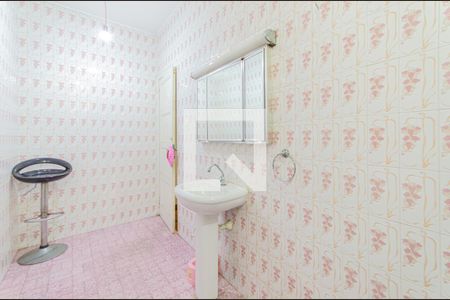 Apartamento à venda com 130m², 2 quartos e sem vaga Apartamento à venda com 130m², 2 quartos e sem vagaBanheiro