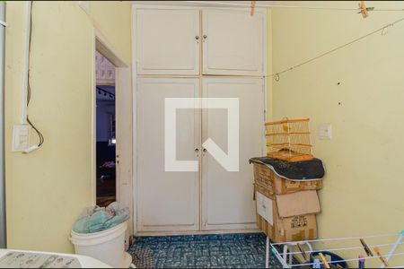 Apartamento à venda com 130m², 2 quartos e sem vaga Apartamento à venda com 130m², 2 quartos e sem vagaÁrea de Serviço
