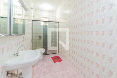 Apartamento à venda com 130m², 2 quartos e sem vaga Apartamento à venda com 130m², 2 quartos e sem vagaBanheiro