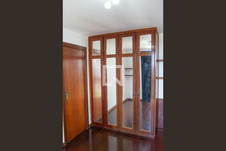 Apartamento à venda com 144m², 3 quartos e 2 vagasQuarto 3