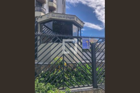 Apartamento à venda com 144m², 3 quartos e 2 vagasFachada e portaria