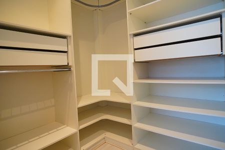 Casa para alugar com 145m², 2 quartos e 1 vagaCloset