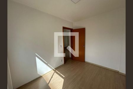 Apartamento à venda com 2 quartos, 47m² em Olinda, Contagem