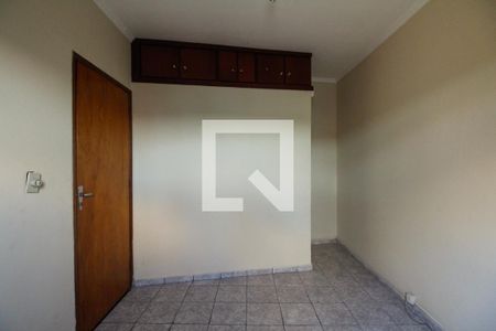 Casa 01 - Quarto de casa para alugar com 3 quartos, 120m² em Vila Ré, São Paulo