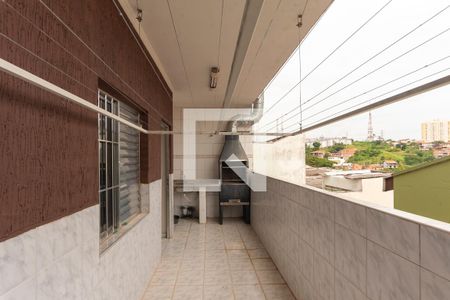 Casa à venda com 314m², 4 quartos e 6 vagas Casa à venda com 314m², 4 quartos e 6 vagasÁrea de Serviço