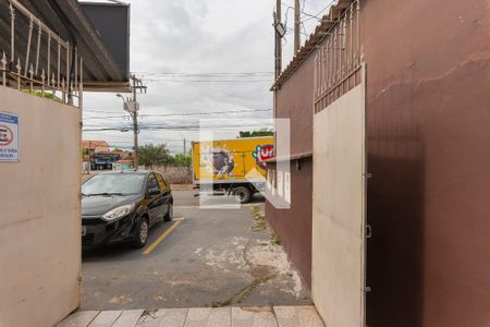 Casa à venda com 314m², 4 quartos e 6 vagas Casa à venda com 314m², 4 quartos e 6 vagasGaragem