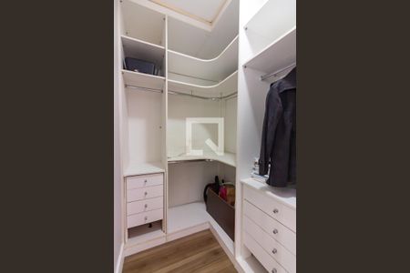 Apartamento à venda com 62m², 2 quartos e 1 vagaCloset