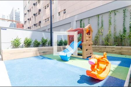 Apartamento à venda com 98m², 2 quartos e 2 vagas Apartamento à venda com 98m², 2 quartos e 2 vagasÁrea comum - Playground