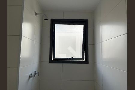 Apartamento à venda com 98m², 2 quartos e 2 vagasBanheiro da Suíte 2