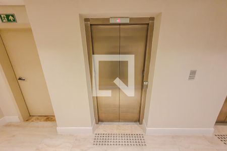 Studio à venda com 22m², 1 quarto e sem vaga Studio à venda com 22m², 1 quarto e sem vagaelevador piso tatil