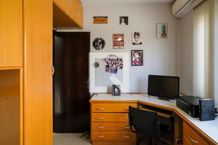 Casa à venda com 146m², 4 quartos e 2 vagasQuarto 2 casa 2