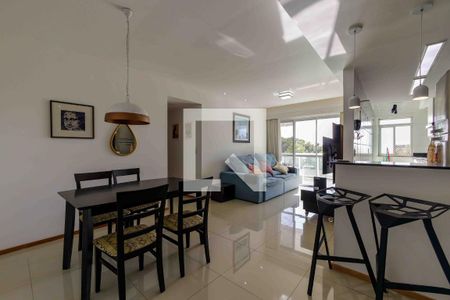 Sala de apartamento para alugar com 3 quartos, 88m² em Recreio dos Bandeirantes, Rio de Janeiro