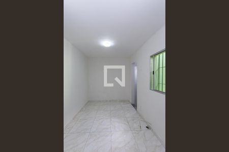 Sala de kitnet/studio para alugar com 1 quarto, 45m² em Prado, Belo Horizonte