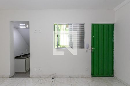 Sala de kitnet/studio para alugar com 1 quarto, 45m² em Prado, Belo Horizonte
