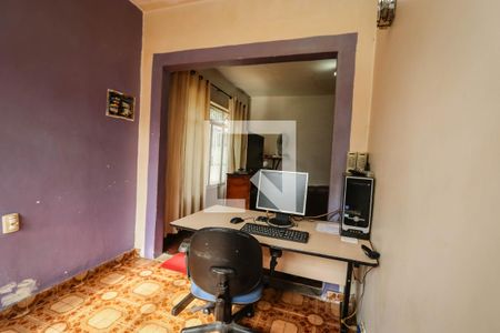 Casa à venda com 199m², 4 quartos e 8 vagas Casa à venda com 199m², 4 quartos e 8 vagasQuarto Casa 2