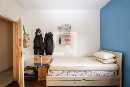 Casa à venda com 199m², 4 quartos e 8 vagas Casa à venda com 199m², 4 quartos e 8 vagasQuarto 2 casa 2