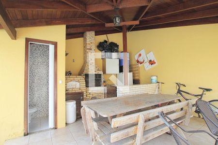 Casa à venda com 250m², 3 quartos e 1 vagaQuintal