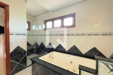 Casa à venda com 250m², 3 quartos e 1 vagaBanheiro da Suíte