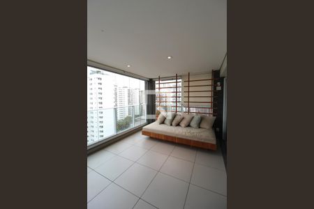 Varanda de apartamento à venda com 2 quartos, 79m² em Indianópolis, São Paulo