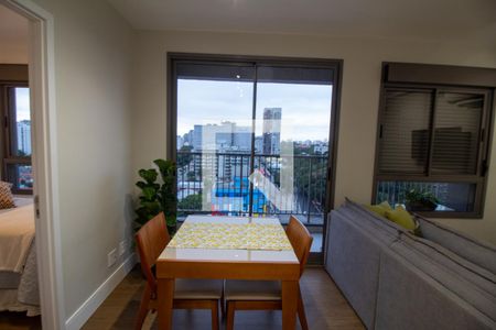 Sala de apartamento para alugar com 1 quarto, 37m² em Santo Amaro, São Paulo