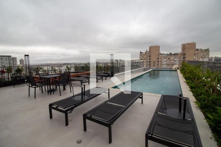 Apartamento para alugar com 37m², 1 quarto e sem vaga Apartamento para alugar com 37m², 1 quarto e sem vagaÁrea comum - Piscina