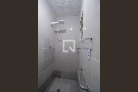 Banheiro de casa para alugar com 1 quarto, 50m² em Quarta Parada, São Paulo