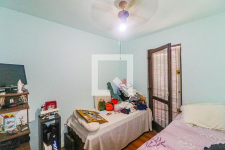 Casa à venda com 270m², 3 quartos e 2 vagasQuarto 2