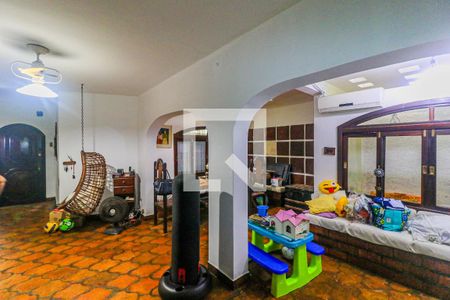 Sala de casa à venda com 3 quartos, 270m² em Vila Cruzeiro, São Paulo