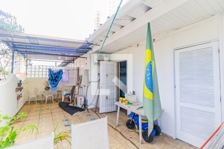 Casa à venda com 270m², 3 quartos e 2 vagasVaranda