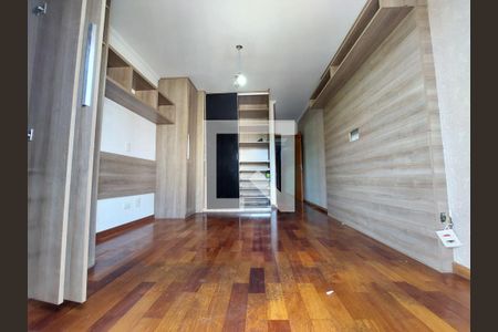 Quarto Suíte de casa à venda com 3 quartos, 160m² em Vila Sonia, São Paulo