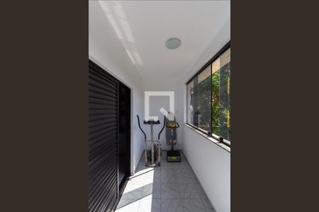 Casa à venda com 200m², 2 quartos e 3 vagas Casa à venda com 200m², 2 quartos e 3 vagasVaranda Suite 2