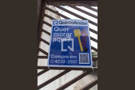 Casa à venda com 200m², 2 quartos e 3 vagas Casa à venda com 200m², 2 quartos e 3 vagasPlaca