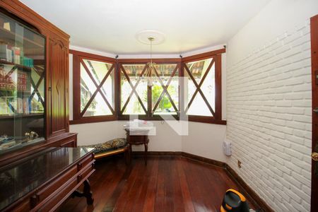 Casa à venda com 170m², 6 quartos e 20 vagasQuarto 1